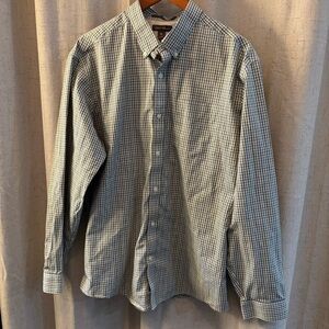 Eddie Bauer Men’s Size XL Wrinkle Free Classic Fit Button Down Shirt, Green/Blue